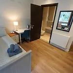 1 Bedroom Easy Life Convenient