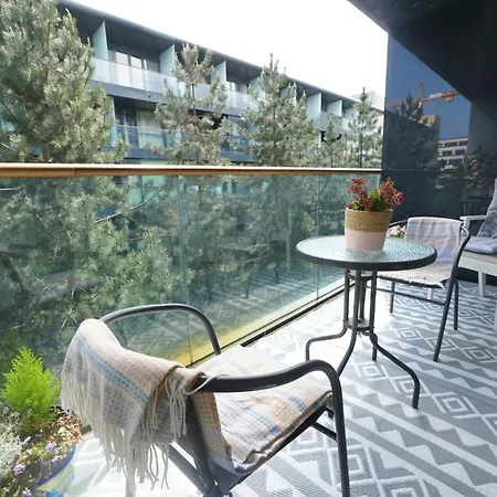 1 Bedroom Easy Life Convenient *