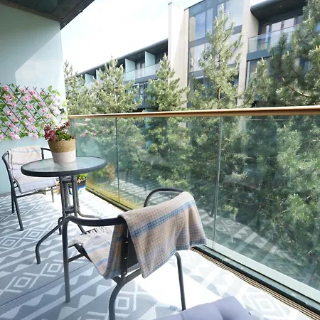 1 Bedroom Easy Life Convenient Sandyford